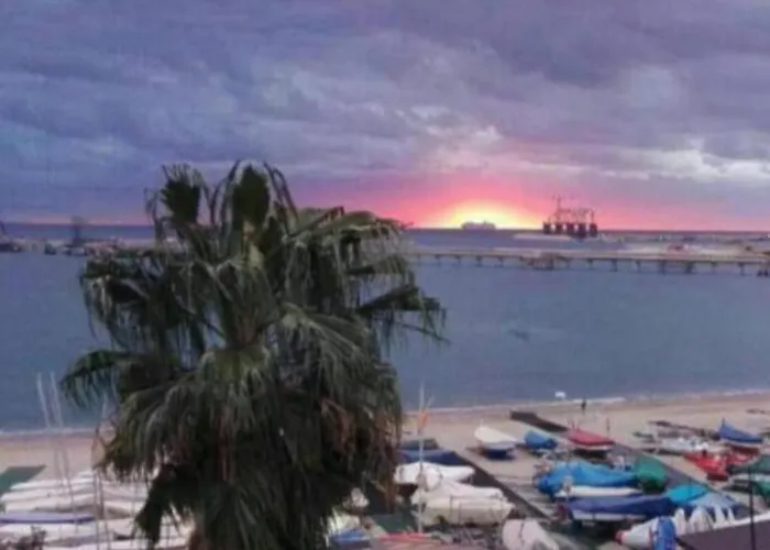 Vado Sul Mare Appartement