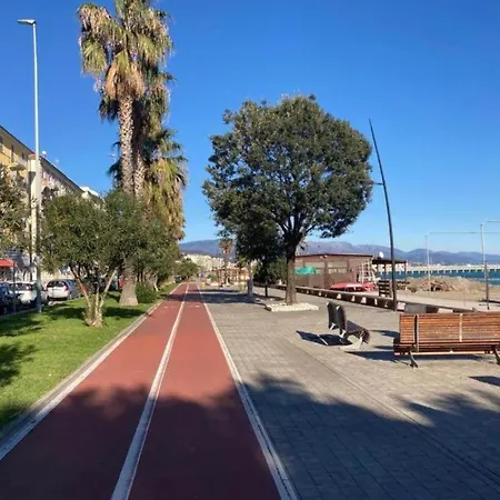 Vado Sul Mare * Vado Ligure